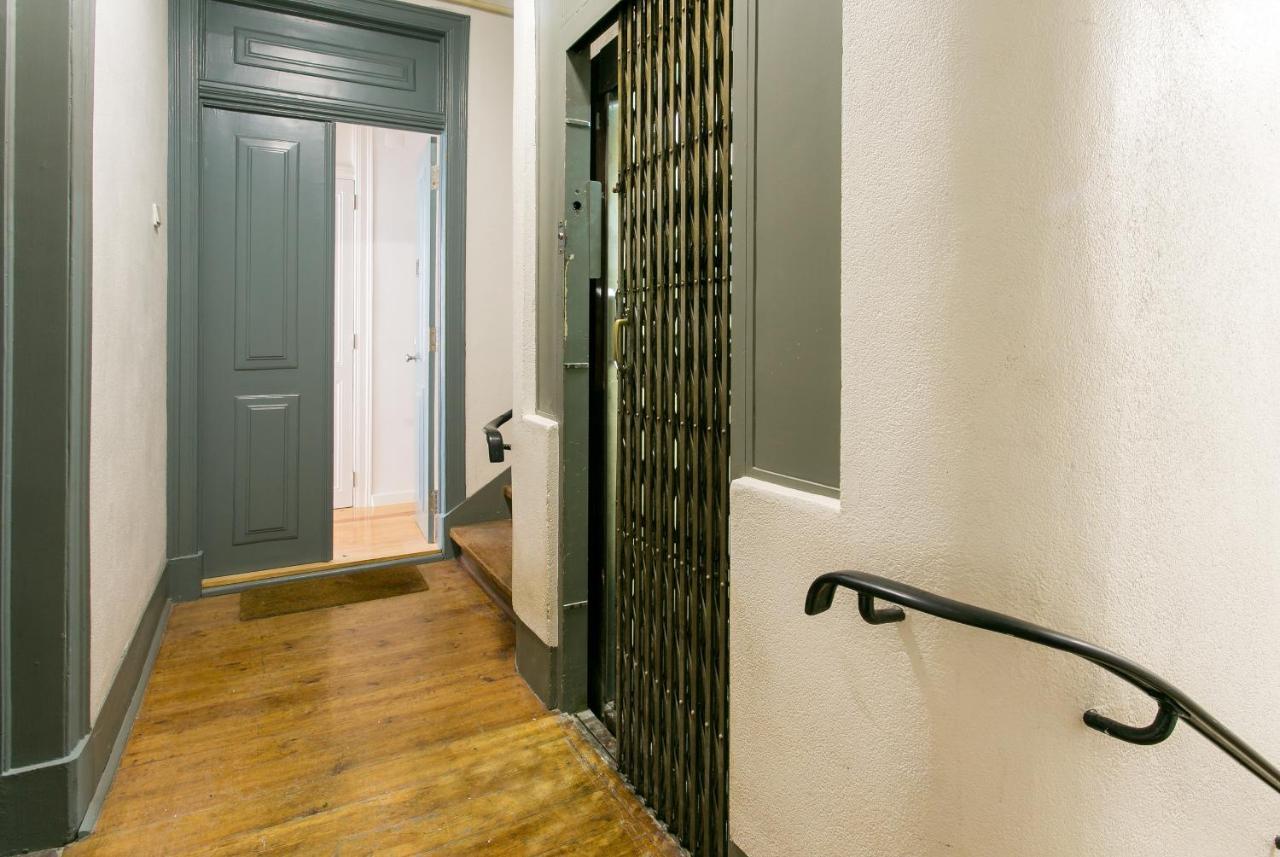 Lisbon luxury retreat! 2 suites, balcony&views!! Extérieur photo